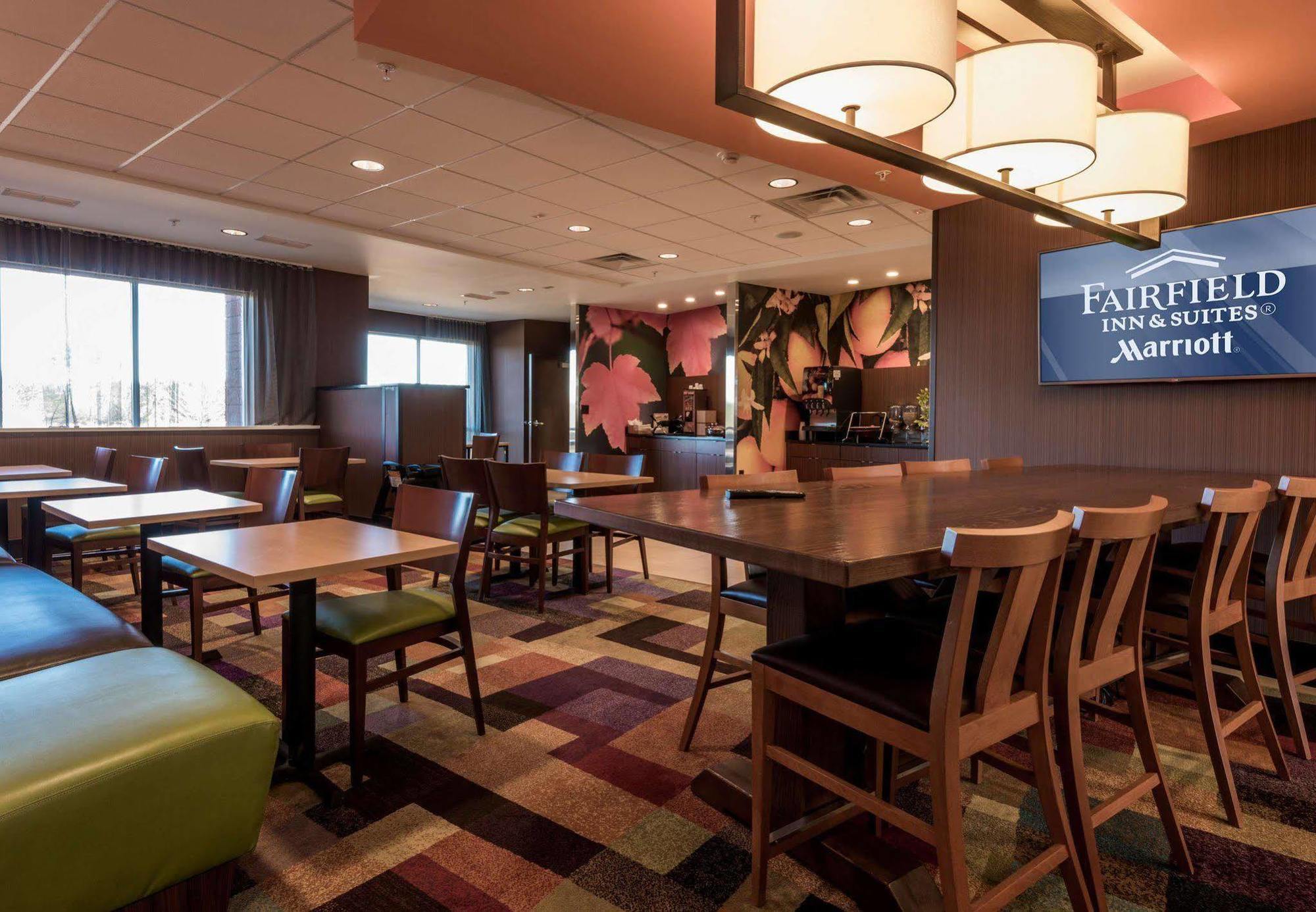 Fairfield Inn & Suites By Marriott אטמור מראה חיצוני תמונה