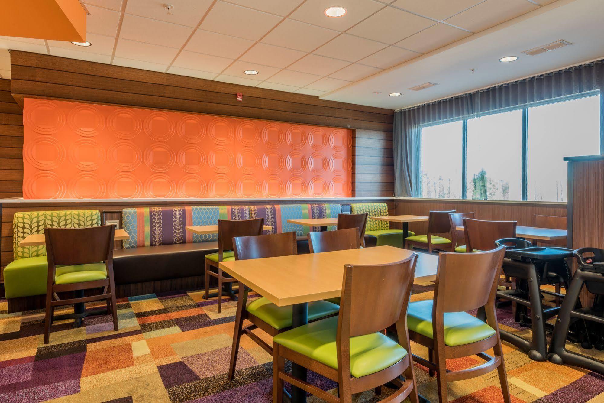 Fairfield Inn & Suites By Marriott אטמור מראה חיצוני תמונה